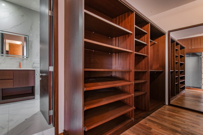 LOMAS VERDES 6TA SECCION, 4 Habitaciones Habitaciones, ,4 BathroomsBathrooms,Departamento,En Venta,1141