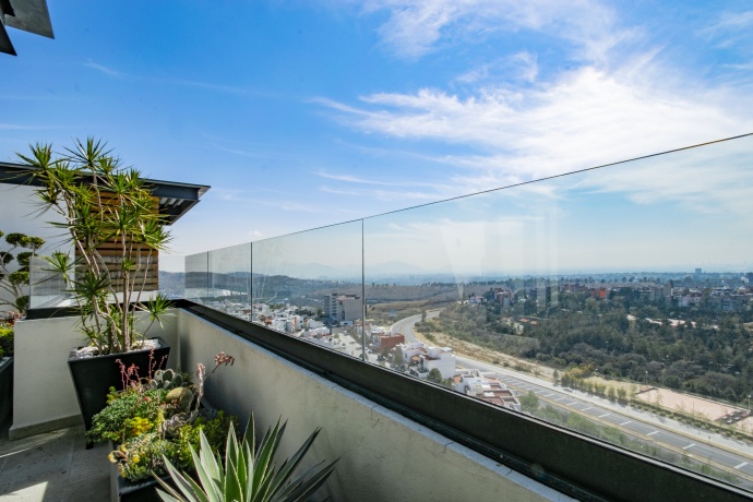 LOMAS VERDES 6TA SECCION, 4 Habitaciones Habitaciones, ,4 BathroomsBathrooms,Departamento,En Venta,1141