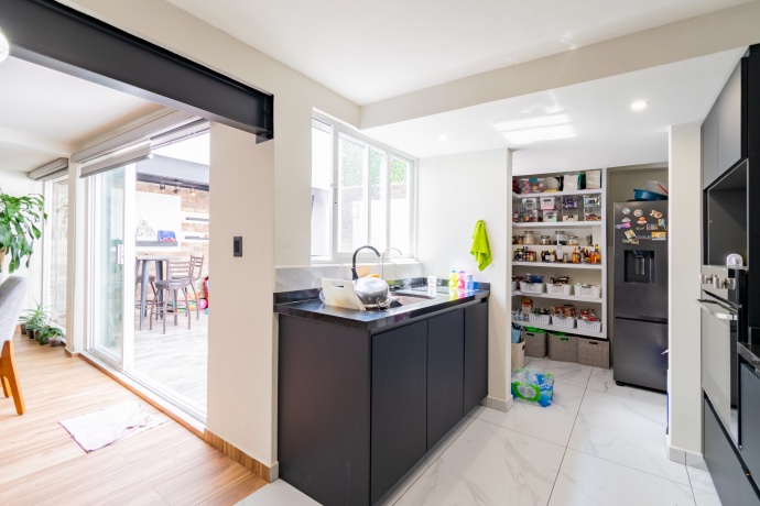 LOMAS VERDES, 3 Habitaciones Habitaciones, ,Casa,En Venta,1203