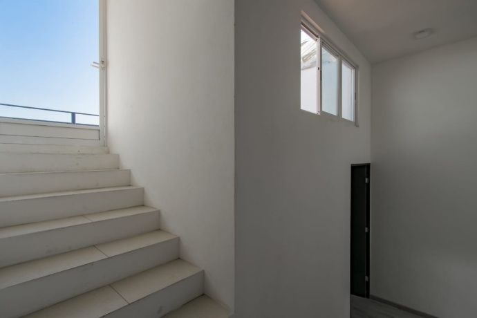 LOMAS VERDES 3A SECCION, 3 Habitaciones Habitaciones, ,Casa,En Venta,1018