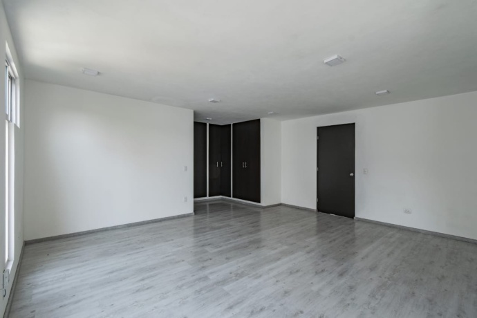 LOMAS VERDES 3A SECCION, 3 Habitaciones Habitaciones, ,Casa,En Venta,1018