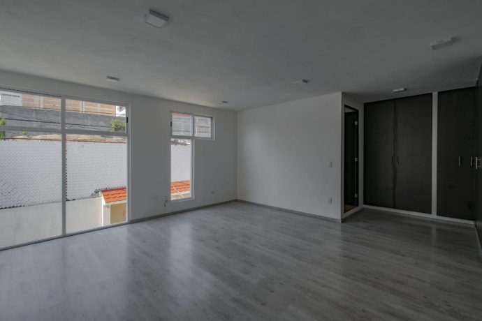 LOMAS VERDES 3A SECCION, 3 Habitaciones Habitaciones, ,Casa,En Venta,1018