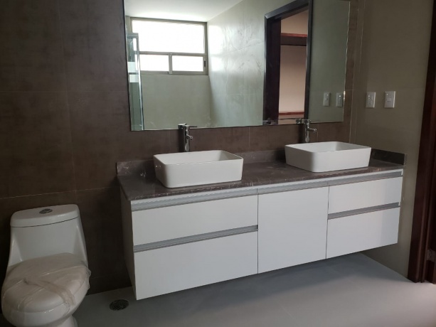 LOMAS VERDES 6TA SECCION, 3 Habitaciones Habitaciones, ,Casa,En Venta,1023