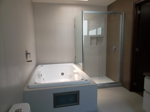 LOMAS VERDES 6TA SECCION, 3 Habitaciones Habitaciones, ,Casa,En Venta,1024
