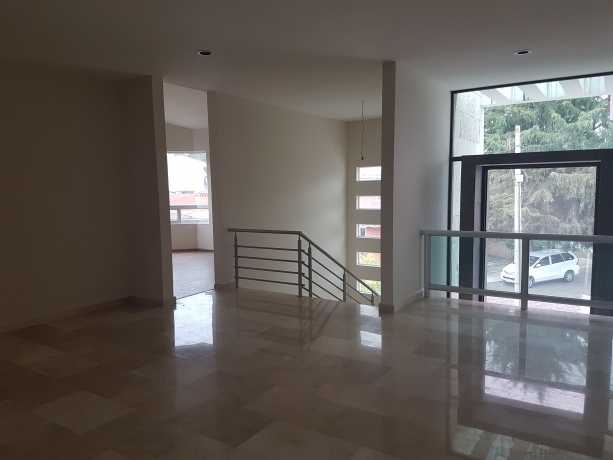 LOMA DE VALLE ESCONDIDO, 4 Habitaciones Habitaciones, ,Casa,En Venta,1071