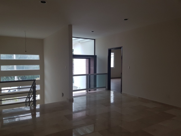 LOMA DE VALLE ESCONDIDO, 4 Habitaciones Habitaciones, ,Casa,En Venta,1071