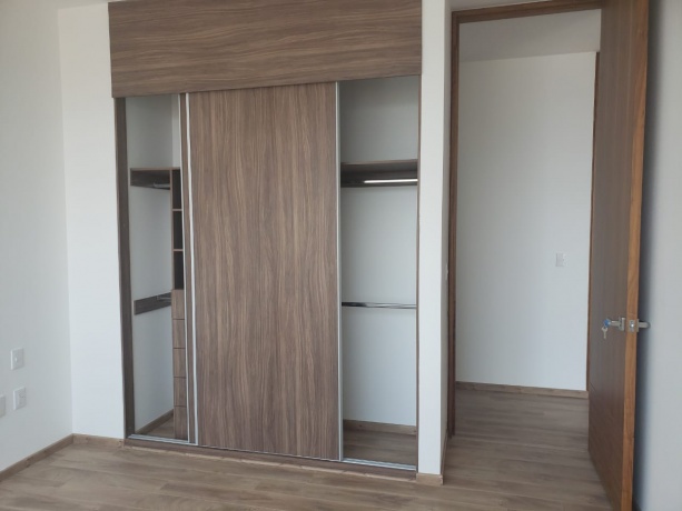 LOMAS VERDES 6TA SECCION, 3 Habitaciones Habitaciones, ,2 BathroomsBathrooms,Departamento,En Venta,1078
